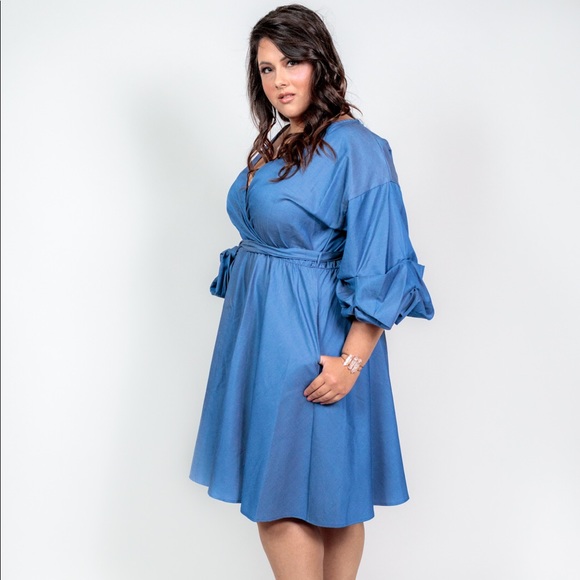 Plus Size ‘Sunday’ Denim Chambray Dress - Picture 3 of 8